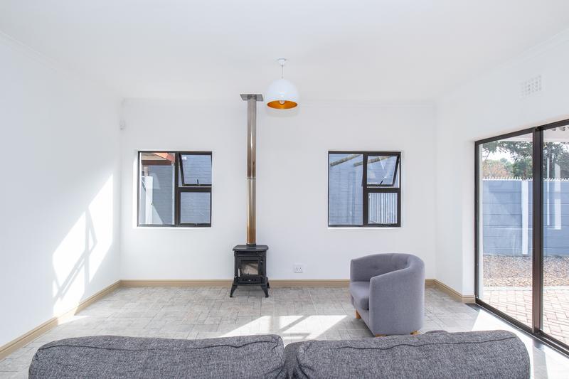 To Let 3 Bedroom Property for Rent in Plumstead Western Cape
